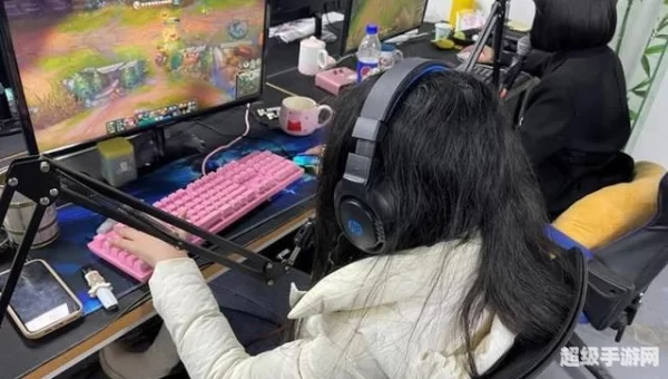 打美女游戏